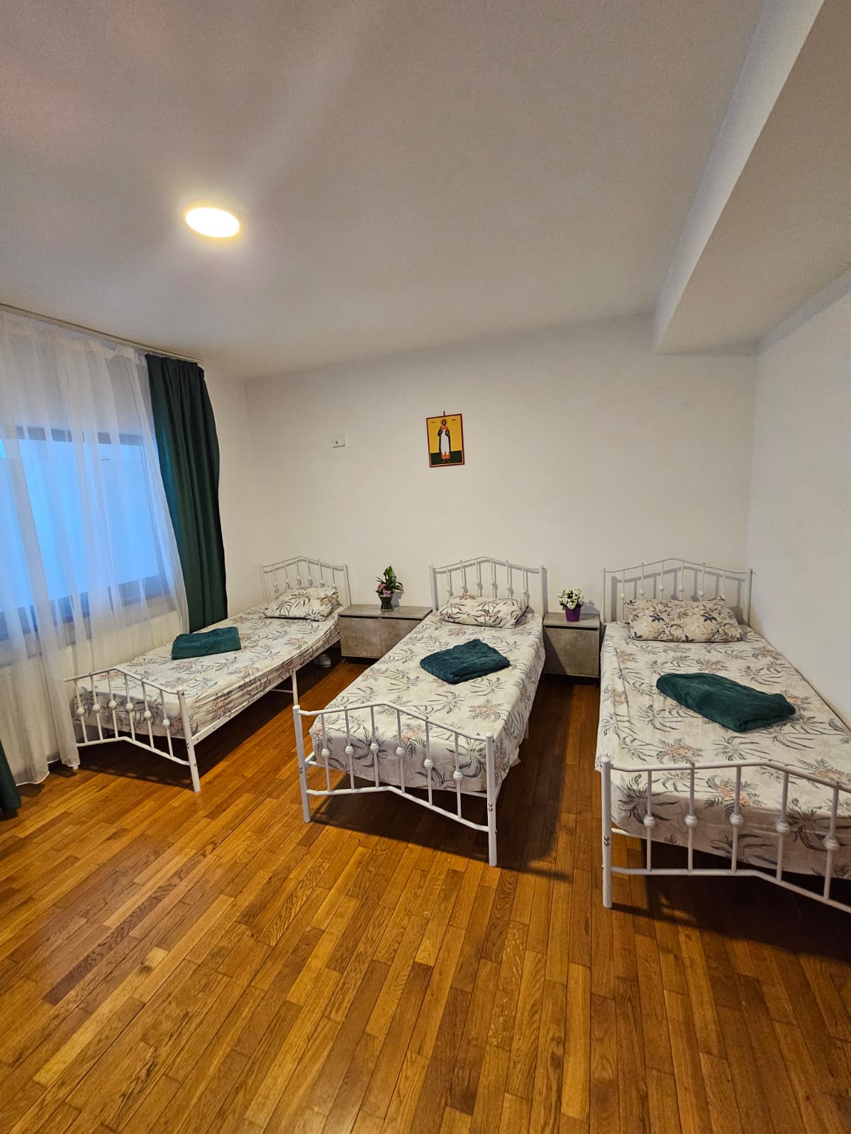 Camin de batrani Clinceni - hol primitor